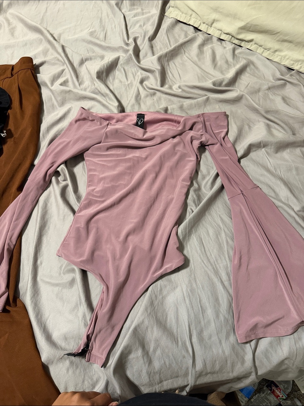 Windsor Mauve Off‑Shoulder Bell Sleeve Bodysuit